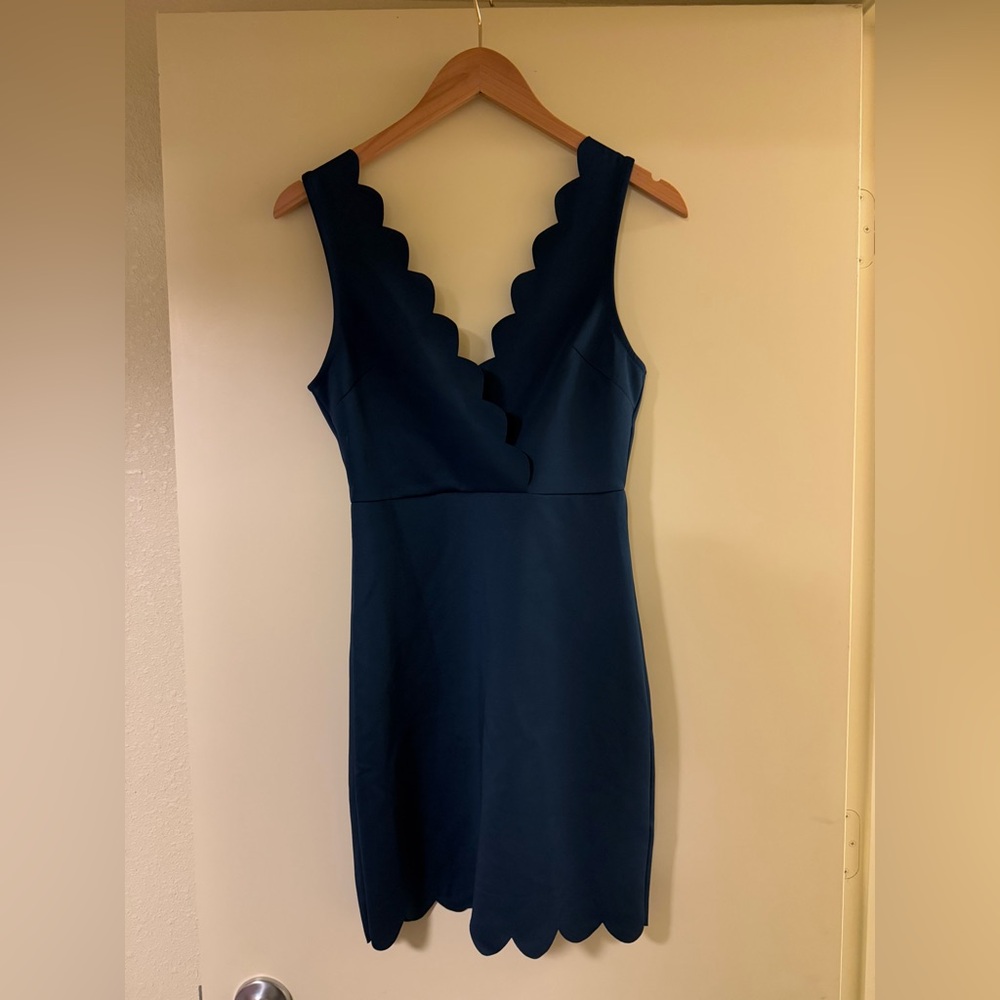 Elegant Navy Blue Scalloped Dress